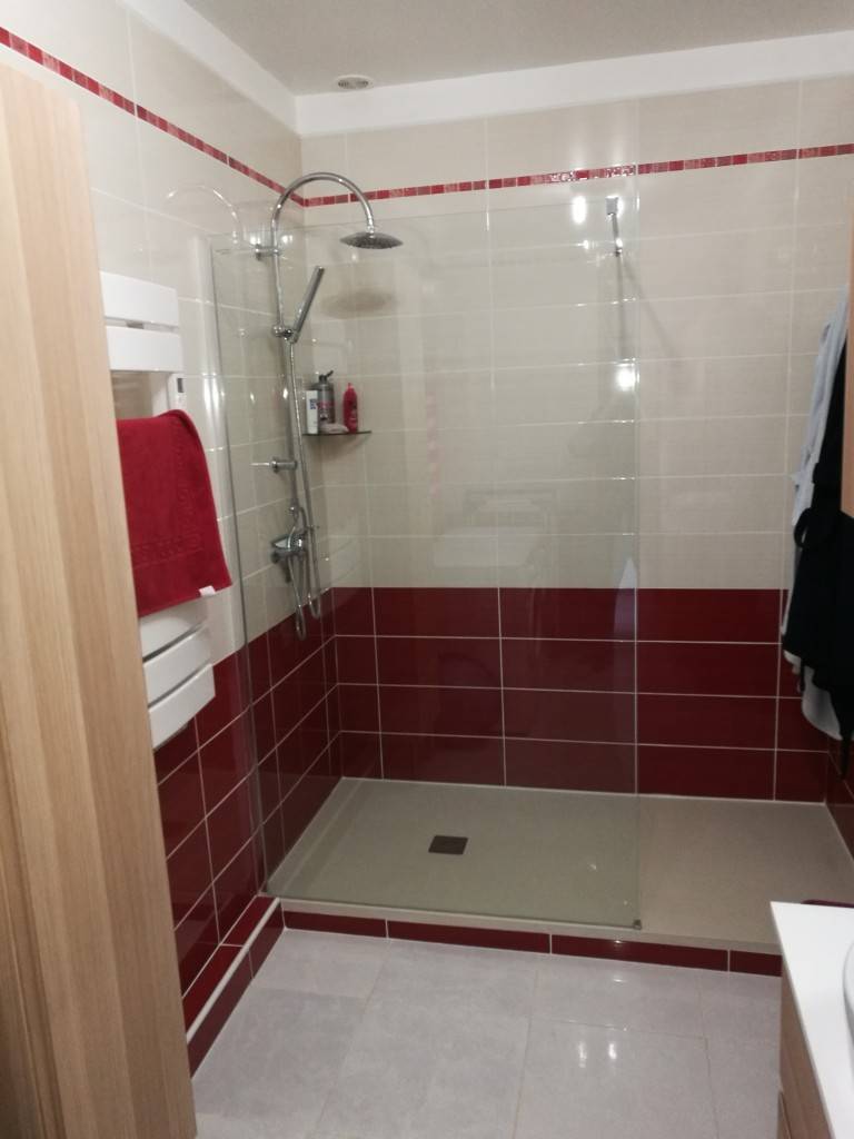 douche rouge
